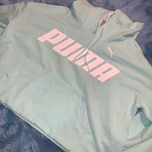 PUMA cropped hoodie.